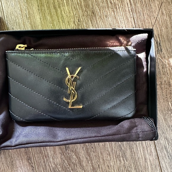 AUTHENTIC YSL Monogram Quilted Leather Key Pouch - Picture 2 of 6